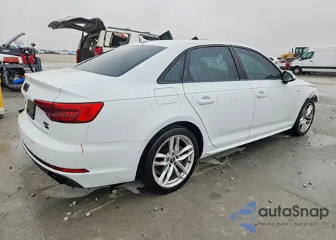 2017 Audi A4 Ultra Premium z USA, uszkodzony, nr VIN WAUKMAF44HN057908